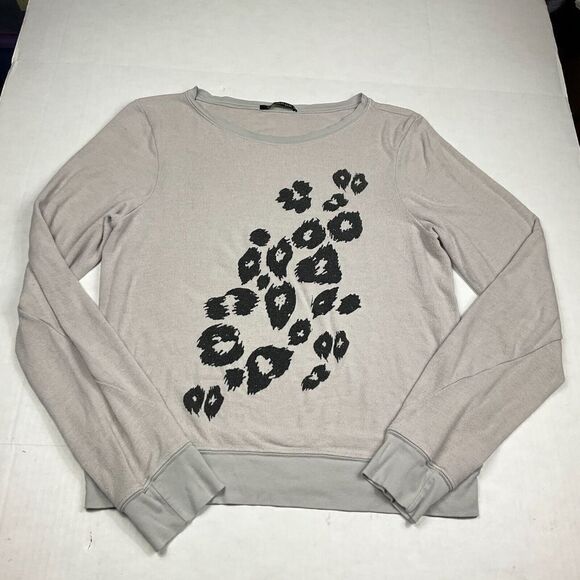 Widlfox Cozy Pullover Sweatshirt Gray Black Print Long Sleeve Soft Knit MEDIUM - Picture 1 of 10